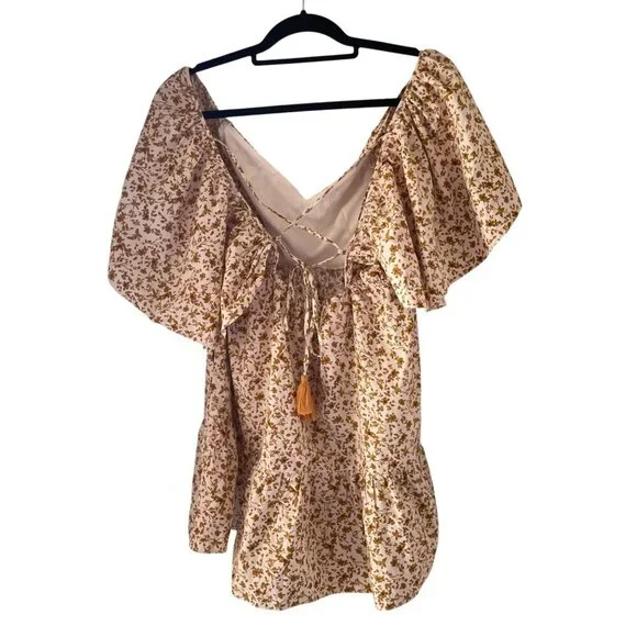 For Good Floral Flutter Sleeve Mini Dress With V-Neckline & Lace-Up Back - Picture 4 of 16